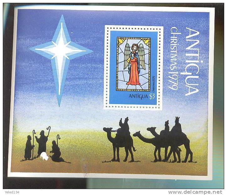 ANTIGUA   556  MINT NEVER HINGES STAMPS OF CHRISTMAS 1979 - Cristianismo