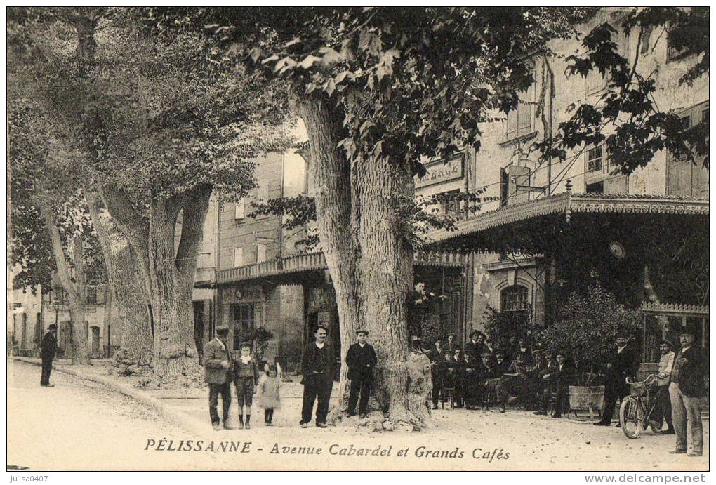 PELISSANNE (13) Avenue Cabardel Devanture De Café Belle Animation - Pelissanne