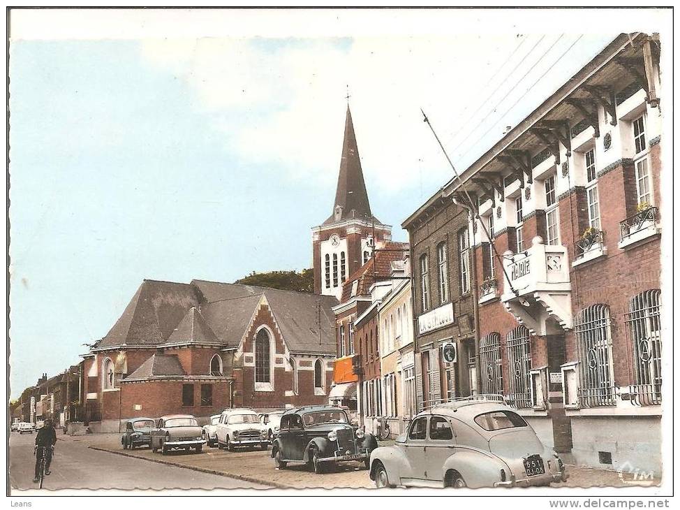 ASCQ  église Et Mairie  No Cc138 5 Automobiles Bon Plan - Villeneuve D'Ascq