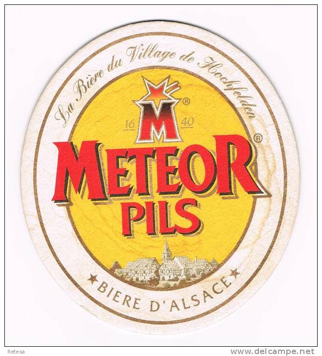 FRANKRIJK  BIERVILTJE  M  METEOR  PILS  BIERE  D' ALSACE - Bierviltjes