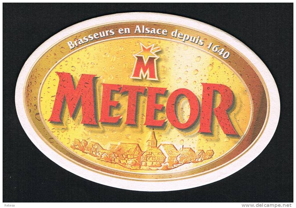 FRANKRIJK  BIERVILTJE  M  METEOR  PILS  BIERE  D´ ALSACE - Sous-bocks