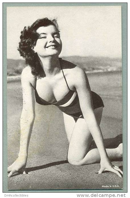 1950s/60s Bikini Swimsuit Model, Old Penny Arcade Postcard (ii-81) - Pin-Ups