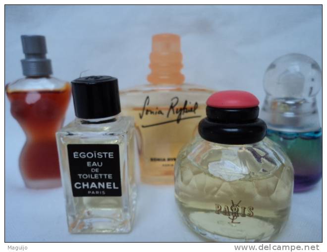 GAULTIER,CHANEL,YVES SAINT LAURENT : 5 MINIS PLEINES TRES BON ETAT MAIS SB  LIRE !!! - Miniaturas Mujer (sin Caja)