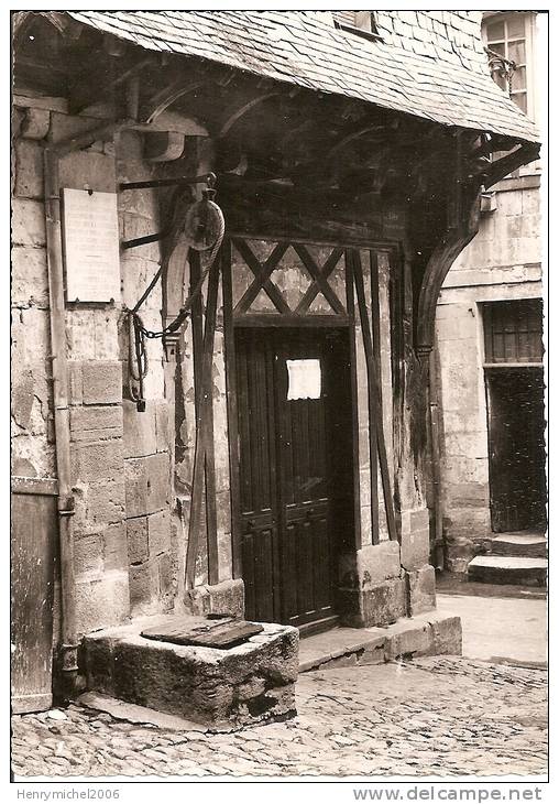 Indre Et Loire - 37 - Chinon Carte Photo Rue Voltaire - Chinon