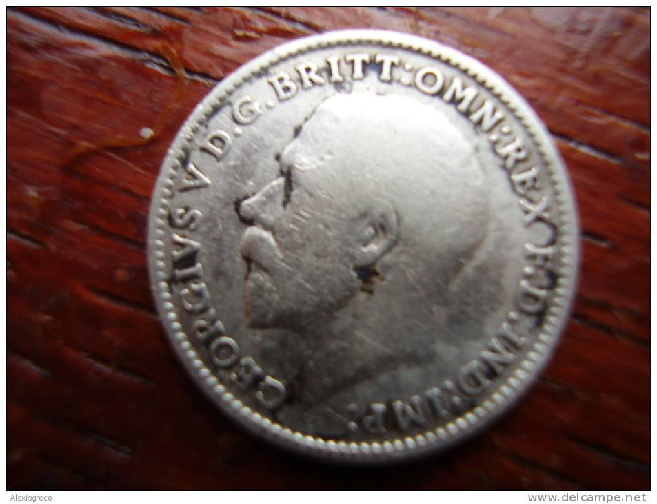 Great Britain 1917 GEORGE V  THREE PENCE  USED REASONABLY GOOD CONDITION. - Other & Unclassified