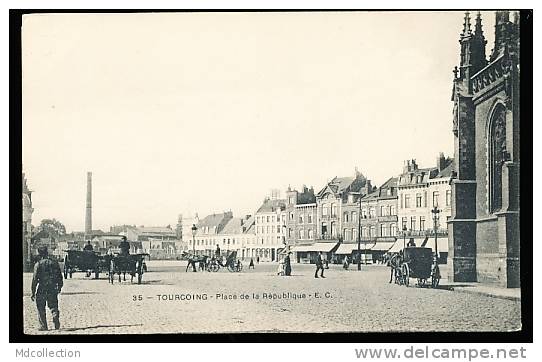 59 TOURCOING /         Place De La République      / - Tourcoing