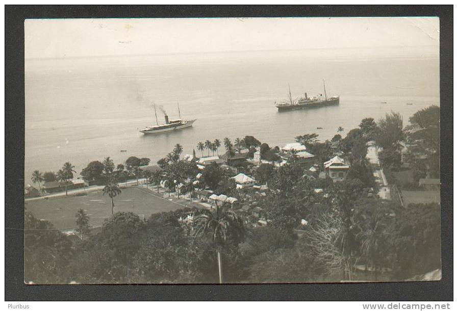 DOMINICA  BWI ,  HARBOUR  PORT  1932   , SHIP BOAT UTOWANA  , OLD  REAL PHOTO - Dominica