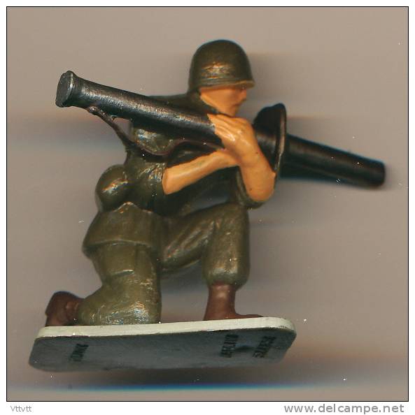 Figurine STARLUX (France) : Soldat Lance-Roquette, Militaire, Armée De Terre - Starlux