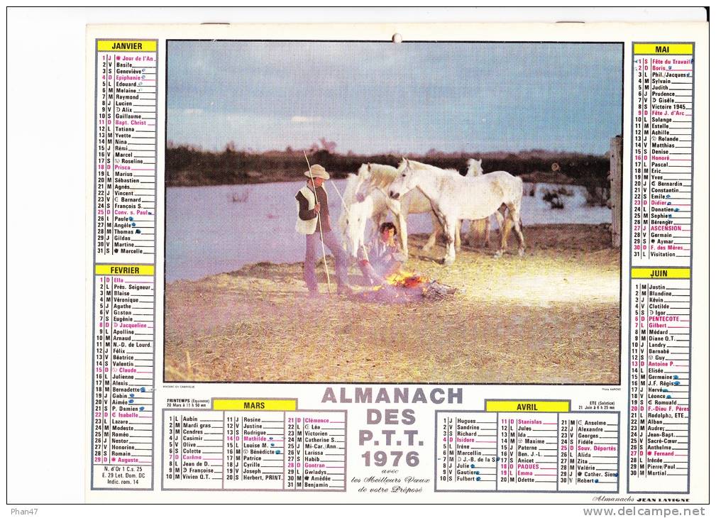 Almanach Des PTT 1976  "bivouac En Camargue / Le Berger Et Ses Moutons" Gardians, Chevaux, Feu De Bois, JEAN LAVIGNE - Groot Formaat: 1971-80