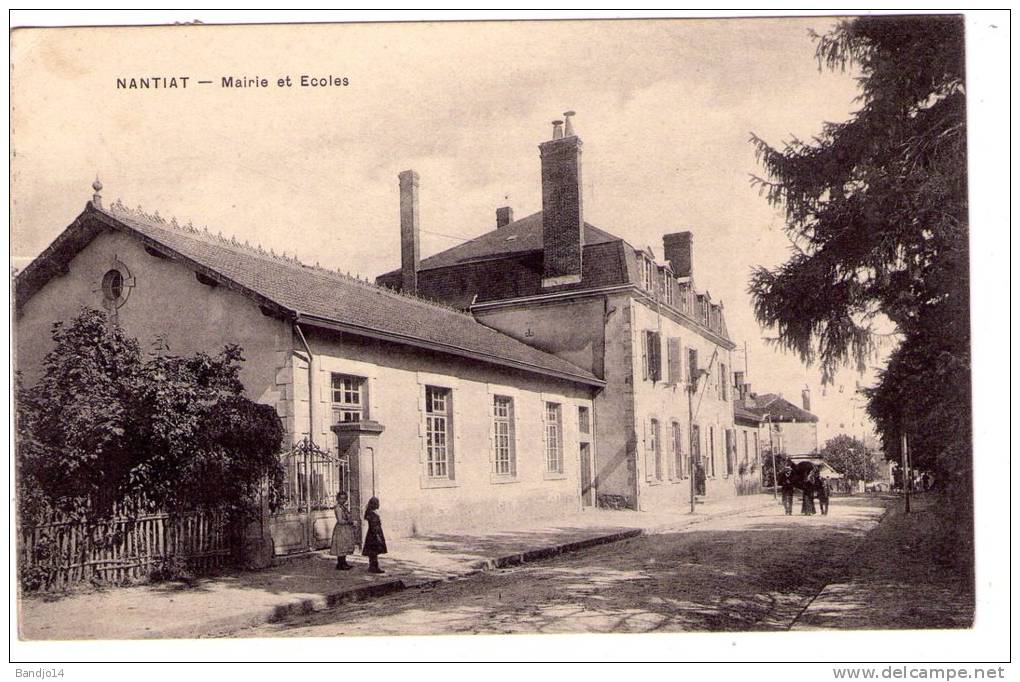 Nantiat  - Mairie Et Ecole - Nantiat