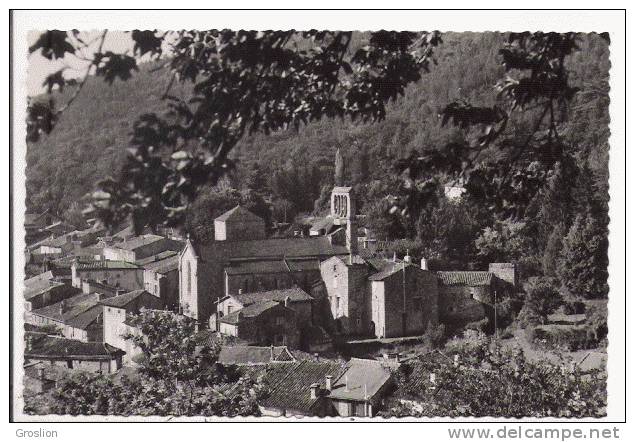 GENOLHAC (30) CARTE PHOTO VUE DE L'EGLISE ET SES ENVIRONS - Autres & Non Classés