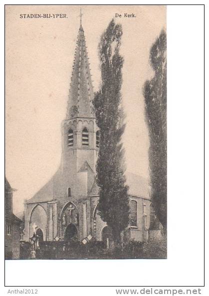 Staden Kerk Kerkhof Uitg. Kamiel Van Elslander Staden Um 1930 - Staden
