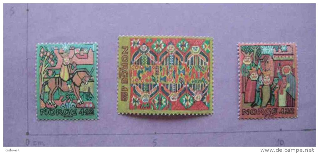 NORVEGE 1991 NEUF 3 Timbres TAPISSERIE ARTISANAT NORWAY NEW MNH 3 Stamp TAPESTRIES ART - Neufs