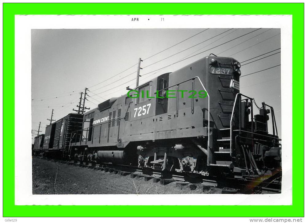 TRAINS PHOTO - PC 7257, ERS-17 - PENN CENT - DELANCO, NJ - APRL,11, 1971 - - Trains