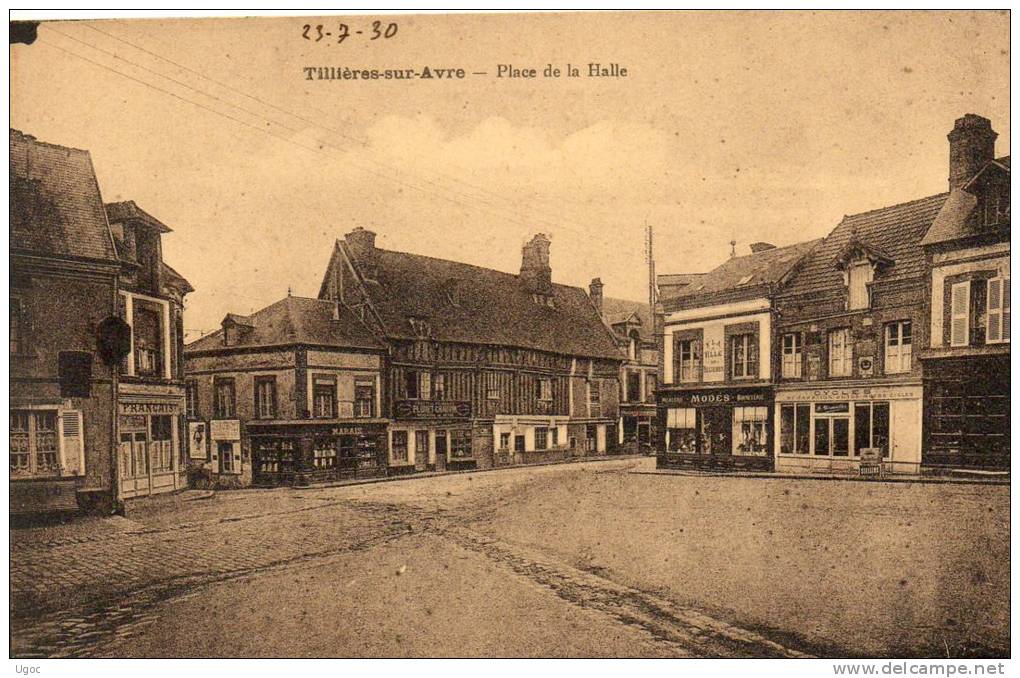 CPA - 27 - TILLIERES-SUR-AVRE - Place De La Halle    - 178 - Tillières-sur-Avre