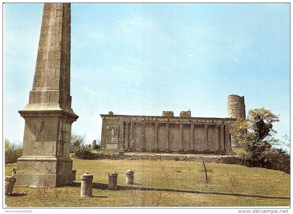 Var - 83 - Tourves Les Ruines Du Chateau De Valbelle Les Colonnades Et L´obélisque - Autres & Non Classés