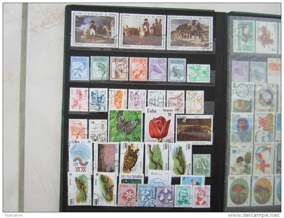 VEND LOT DE 100 TIMBRES DE CUBA , 1955 - 1996 , DONT N° 784 !!!! - Lots & Serien