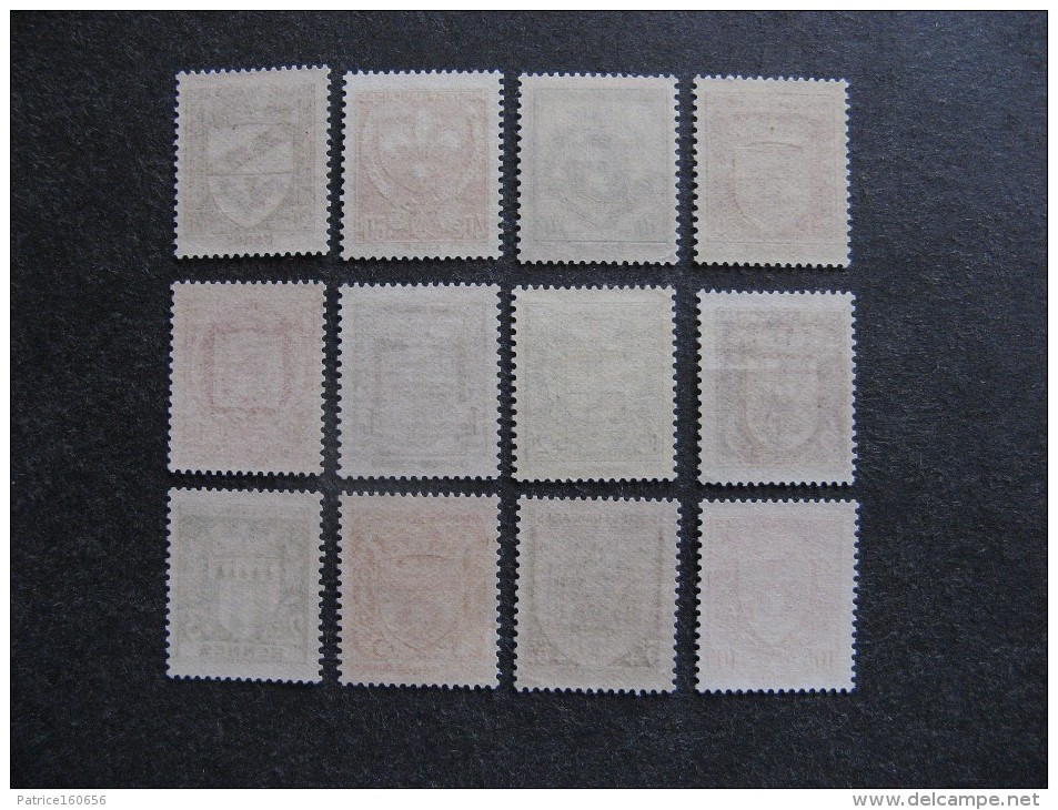 TB Serie N° 526 Au N° 537, Neufs XX. Cote = 38,00 Euros. - Unused Stamps