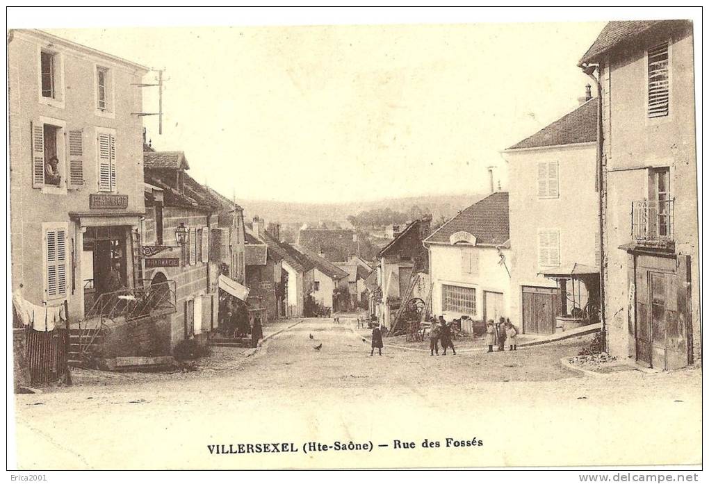 Autres Communes. Villersexel. La Rue Des Fossés. - Autres & Non Classés