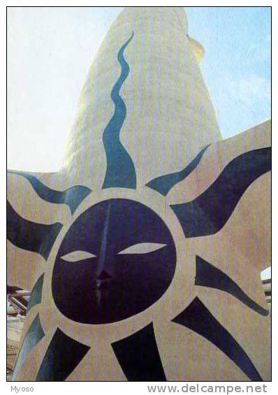 OSAKA Exposition 1970, La Tour Du Soleil, The Tower Of The Sun (in The Rear) - Osaka