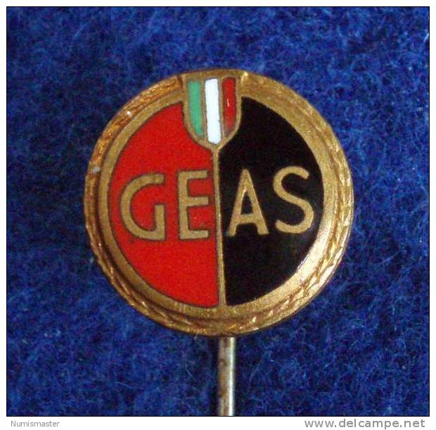 ITALY , WOMAN BASKETBALL , GEAS TEAM , OLD ENAMELED PIN - Pallacanestro