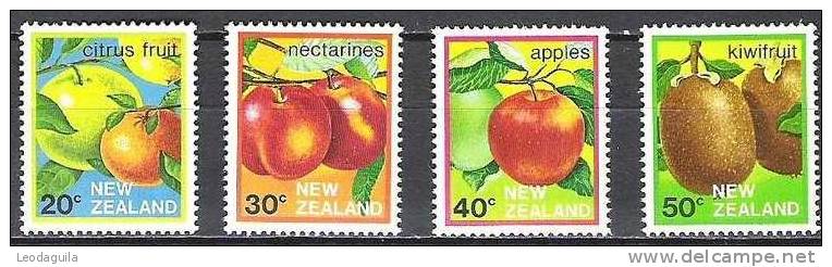 NEW ZEALAND #885-8    FRUITS 4v   - 1983  MINT - Neufs