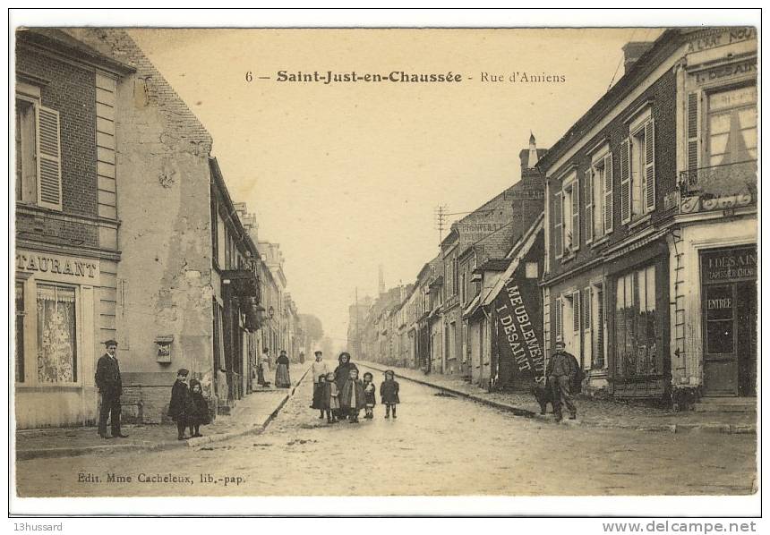 Carte Postale Ancienne Saint Just En Chaussée - Rue D'Amiens - Saint Just En Chaussee