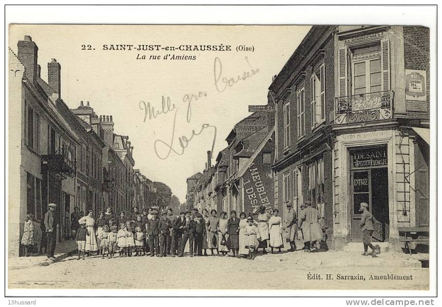 Carte Postale Ancienne Saint Just En Chaussée - La Rue D'Amiens - Saint Just En Chaussee