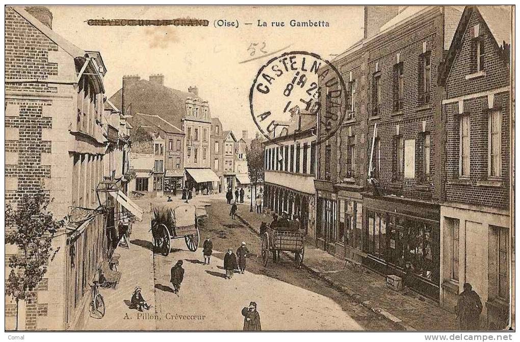 CPA - OISE - CREVECOEUR LE GRAND - La  Rue Gambetta - - Crevecoeur Le Grand