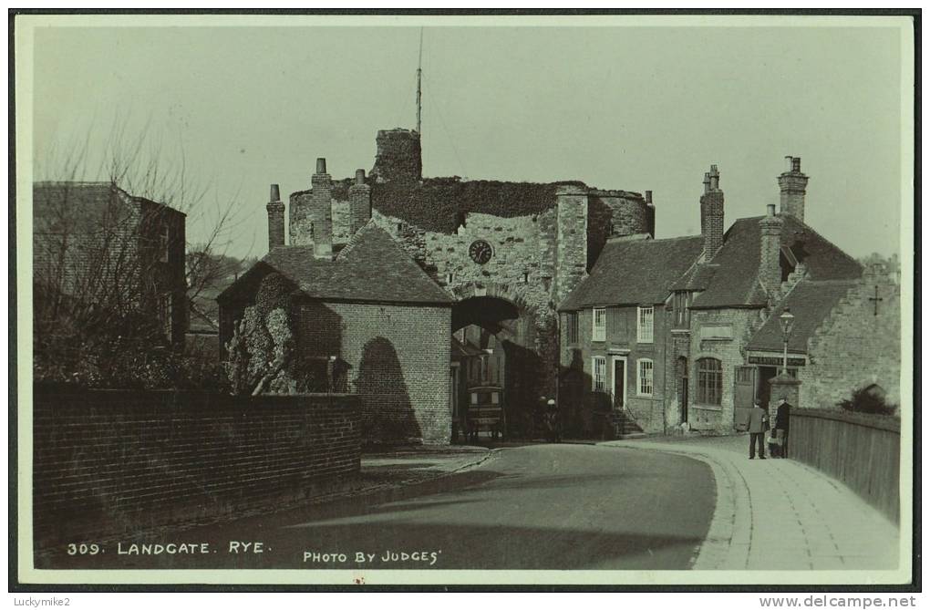 "Landgate, Rye",   Posted 1914.         Ss-131 - Rye