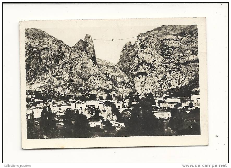 Photos, Lieux, Moustiers-Sainte-Marie (04)- Et Sa Chaine - Dimension : Env. 8.5 X 6 Cm - Places