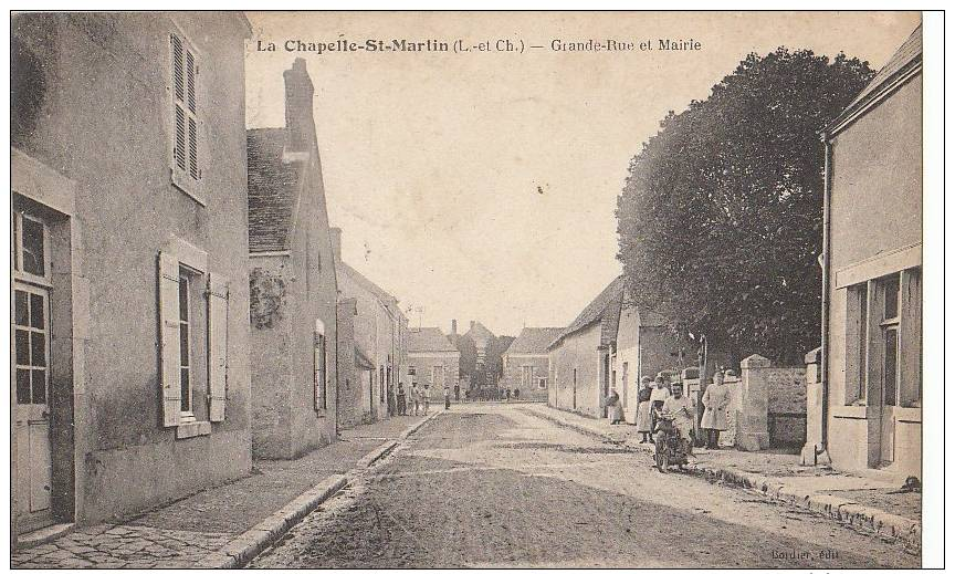 41 LA CHAPELLE ST MARTIN Grande Rue MAIRIE Animation ENFANTS Homme à MOTO 1923 - Altri & Non Classificati