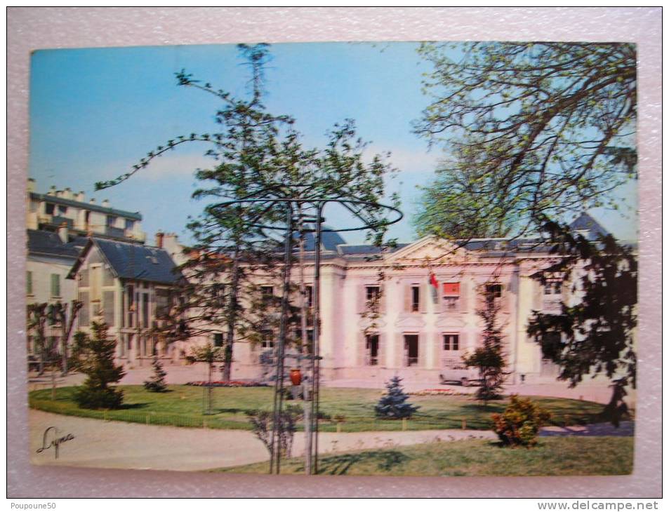 CP 95 HERBLAY - La Mairie  - Hôtel De Ville Et Son Parc - Herblay