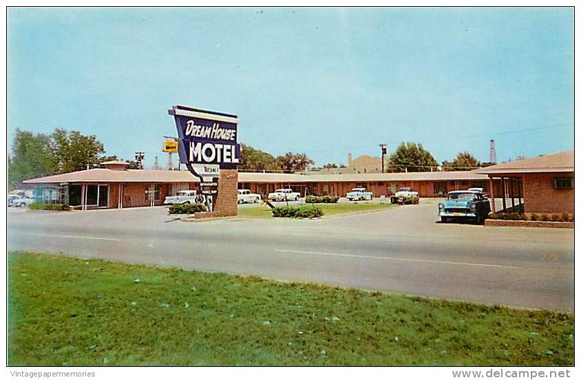 180304-Oklahoma, Oklahoma City, Dream House Motel, 50s Cars - Oklahoma City