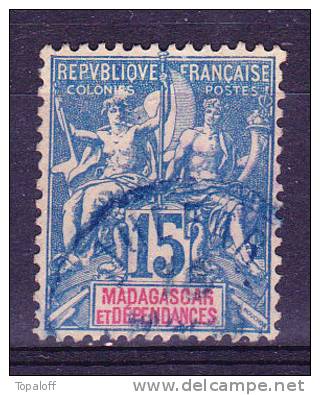 MADAGASCAR N°33 Oblitération Bleue - Oblitérés