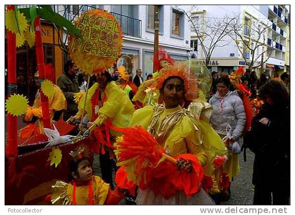 Lorient Carnaval N°12 Par Yvon Kervinio (56) - Carnival