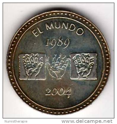 Médaille Argentée : El Mundo 15 Ans 1989-2004 - Autres & Non Classés