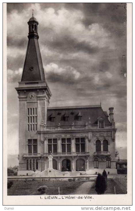 LIEVIN  -   L' Hôtel De Ville - Lievin