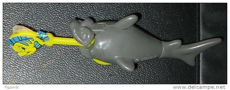 Figurine Nestlé Disney Petite Sirene Requin Polochon - Dessins Animés