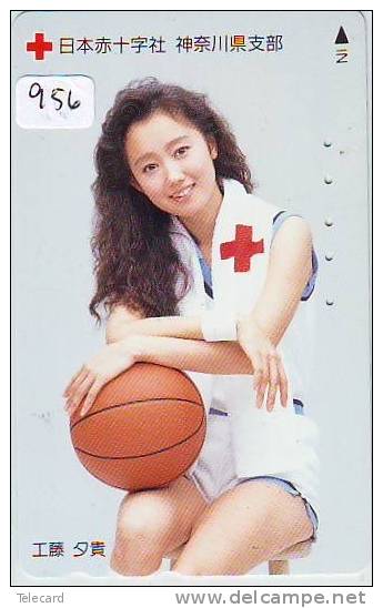 Télécarte Japon Sport * BASKETBALL (956) Basket Ball * Japan Phonecard * Telefonkarte * Red Cross - Sport