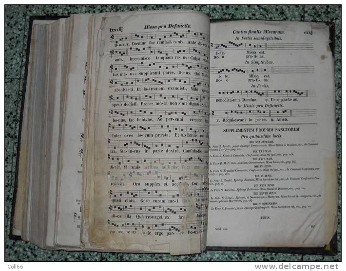 1849 Antiphonaire Livre de coeur  texte et notation musicale Lithurgie Catholique 29.5x47cm bardé de fer Port inclus/Fr