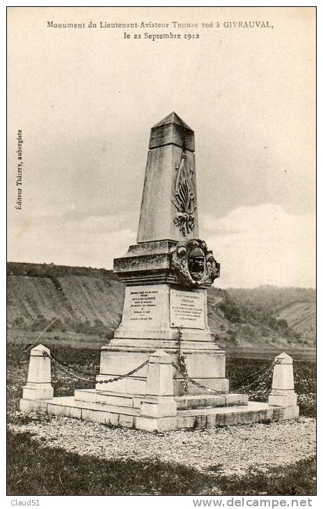 55 - GIVRAUVAL ,Monument Du Lieutenant Aviateur THOMAS (le 22 Septembre 1912) - Autres & Non Classés