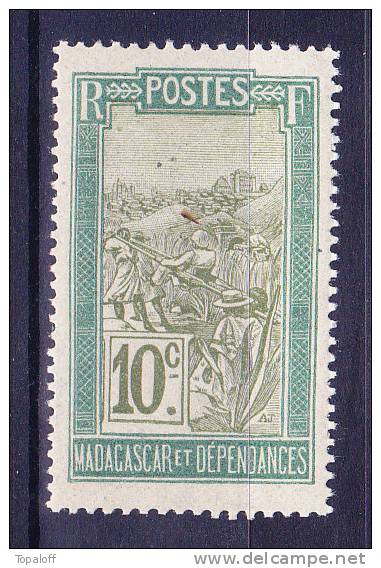 MADAGASCAR N°132 Neuf Charniere Gomme Altérée - Neufs