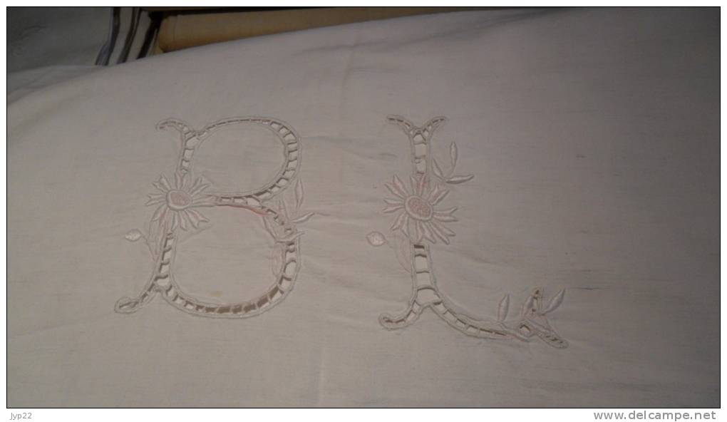 Lot De 5 Draps - Drap Monogramme  B L  Larg. 2,03 Env. - Poids Env. 7 Kgs - Lenzuola/Copriletti