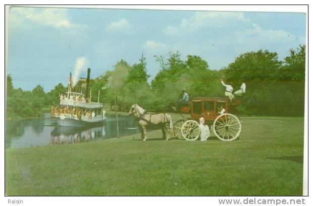 Etats Unis Suwanee Greenfield Village Dearborn Michigan  CPSM Circulé En 1962 BE - Dearborn