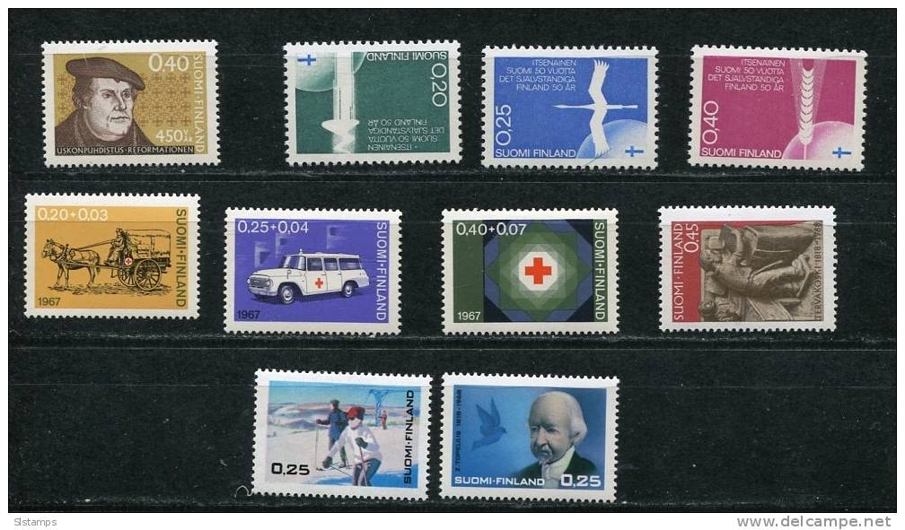 Finland Accumulation 1946 And Up  MNH Complete Sets - Collections