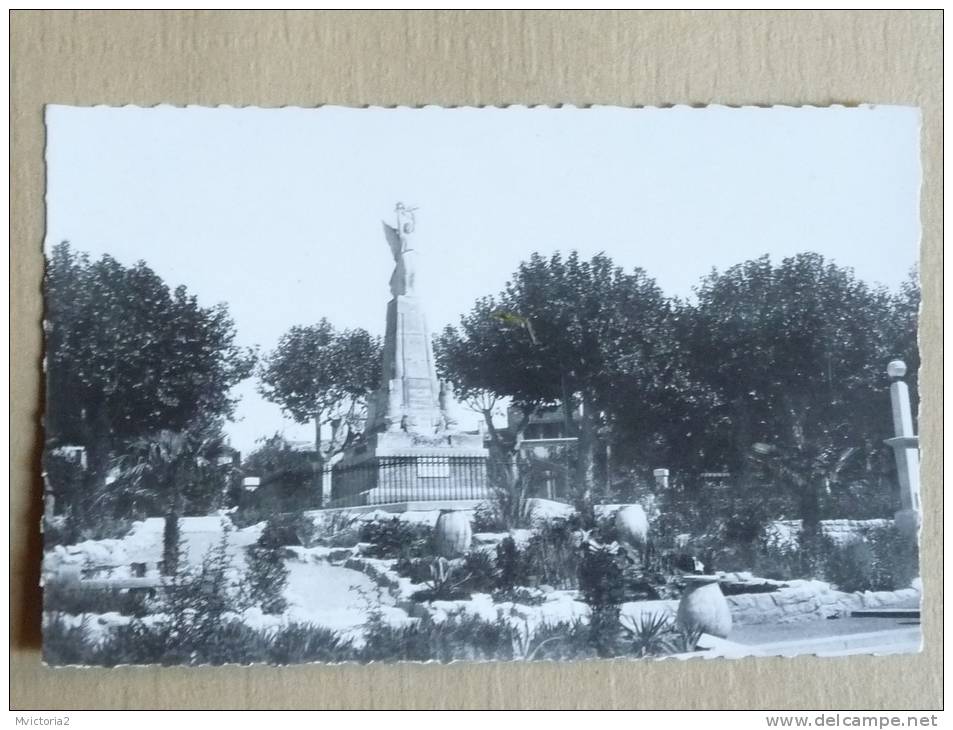 MANOSQUE - Monument Aux Morts - Manosque