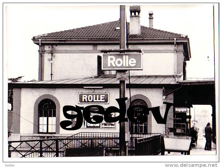 Photo Chemin De Fer, Gare De Rolle (441) Format 17.5x22.5 - Treni