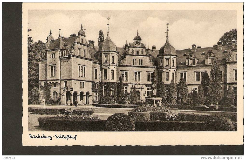 504. Germany, Buckeburg - Schlosshof Schloss - Schoning & Co, Lubeck - Bueckeburg