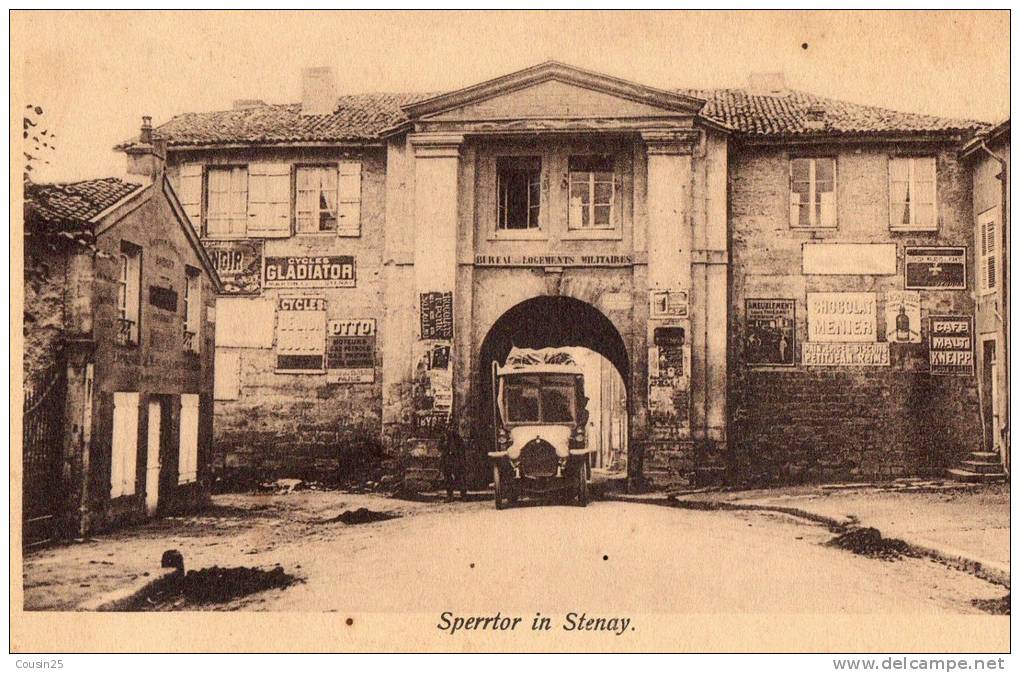 55 STENAY - Sperrtor In Stenay - Stenay